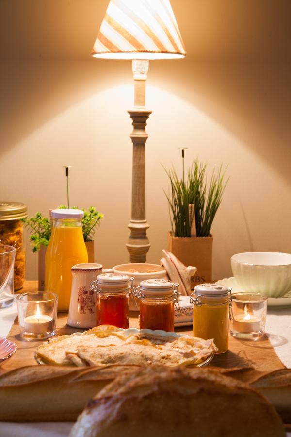 Il Etait Une Fois Chez Moi La Chambre Augustin Acomodação com café da manhã Le Loroux-Bottereau Exterior foto